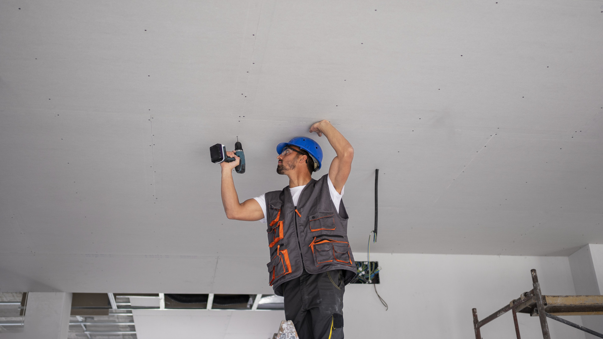 Plafonneur à Namur : solutions pour rénovation et construction